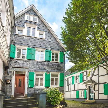 Kuesterhaus Graefrath Solingen Dış mekan fotoğraf